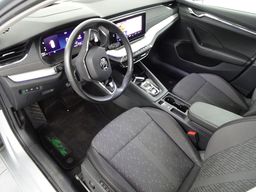 Notranja slika - Škoda Octavia - 2.0 TDI Style DSG 110 kW.NEMŠKA.LED.ACC.KLJUKA.PDC - 20 - Predogledna slika