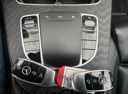 Zunanja slika - Mercedes-Benz E-Razred - E 300 e Exclusive Avt.KAMERA.LED.NAVI.ACC.SAMO 48. - 13 - Predogledna slika