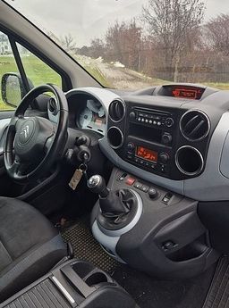 Zunanja slika - Citroën Berlingo - Multispace HDi 110 BVM - 9 - Predogledna slika