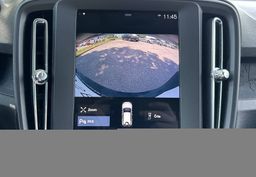Zunanja slika - Volvo XC40 - D3 Momentum Avt. - 17 - Predogledna slika
