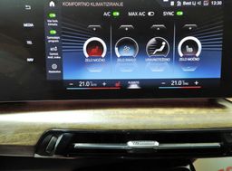 Zunanja slika - BMW Serija 2 - Active Tourer: 220i Active Tourer Luxury Avt. 360 KAMERE - 16 - Predogledna slika