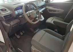 Zunanja slika - Toyota Proace - City Verso 1.2 P S S Shuttle 81kW Long - 4 - Predogledna slika