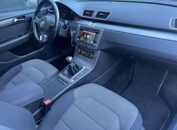 Zunanja slika - VW Passat - 2.0 TDI Comfortline 103kW-2xPDC-ALU-ZELO LEP... - 10 - Predogledna slika
