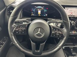 Zunanja slika - Mercedes-Benz GLB-Razred - GLB 200 d 4MATIC Avt.NEMŠKI.KAMERA.PANORAMA.NAVI - 7 - Predogledna slika
