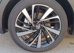 Zunanja slika - MG MG ZS - ZS 1.5L Hybrid Luxury-NA ZALOGI - 11 - Predogledna slika