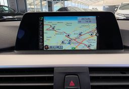Zunanja slika - BMW Serija 3 - Touring: 318D-AVT-FACELIFT-FULL LED-NAVI-TEMPOMAT-PDC- - 17 - Predogledna slika