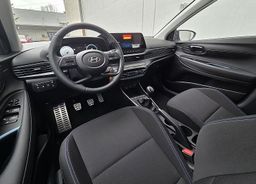 Zunanja slika - Hyundai Bayon - 1.0 T-GDI Comfort Winter AAC - 1.000€ GOTOVINA - 7 - Predogledna slika