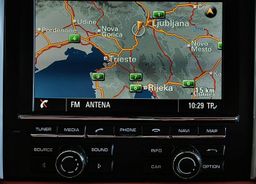 Zunanja slika - Porsche Macan - 3.0d-258KM-2.LASTNIK-SLO-ZRAČNO-MATRIX-PDC-21COL- - 14 - Predogledna slika