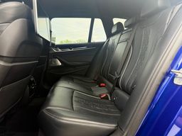 Notranja slika - BMW Serija 5 - M550d xDrive Avt. - 10 - Predogledna slika