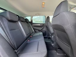 Zunanja slika - Škoda Karoq - 1.0 TSI AMBITION 110KM SLO FULL LED SAMO 24.688 km - 10 - Predogledna slika