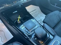 Zunanja slika - Mercedes-Benz A-Razred - 35 AMG 4MATIC + DTC LED KAM NAVI PDC RADAR TOP - 17 - Predogledna slika