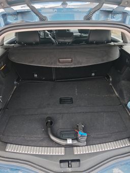 Notranja slika - Renault Mégane - Grandtour TCe 130 Energy S&S Intens - 4 - Predogledna slika