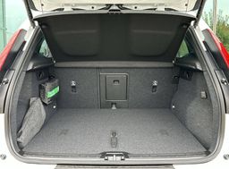 Zunanja slika - Volvo XC40 - B3 P Core AT DCT - 12 - Predogledna slika