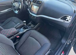 Zunanja slika - Fiat Freemont - 2.0 M-JET 140ks °7-SEDEŽEV° °NAVI° °PARK.SENZORJI° - 8 - Predogledna slika