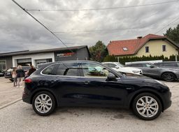 Zunanja slika - Porsche Cayenne - DIESEL 3.0 V6 SLO.VOZILO 1.LASTNICA LED ŠIBEDAH - 6 - Predogledna slika