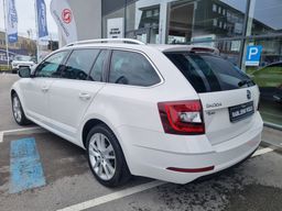 Zunanja slika - Škoda Octavia - COMBI 2.0 TDI 110 kW DSG MENJALNIK - TOP OPREMA - 4 - Predogledna slika