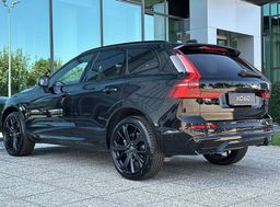 Zunanja slika - Volvo XC60 - B5  P  AWD Ultra Black Edition... - 7 - Predogledna slika