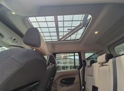 Zunanja slika - Ford Tourneo Connect - TITANIUM 1.5TDCi 120PS M6-SLO-1.LAST-PANO-VRHUNSK - 16 - Predogledna slika