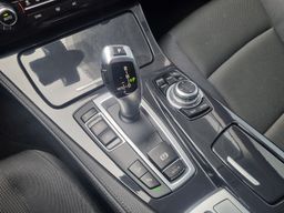 Zunanja slika - BMW serija 5 Touring - Serija 5 520d xDrive AVTOMATIK-NAVIGACIJA-PDC-ISOFIX - 11 - Predogledna slika