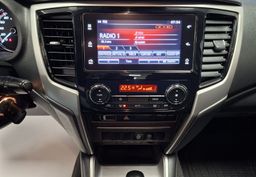 Zunanja slika - Mitsubishi L 200 - 2.3 4X4-1.LASTNIK-SLO-LED-NAVI-KAMERA-ODLIČEN- - 12 - Predogledna slika