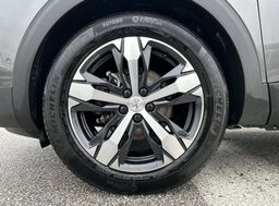 Zunanja slika - Peugeot 5008 - 1.5 BlueHDI 130 S S Allure Pack Avt. - 9 - Predogledna slika