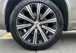 Zunanja slika - Volvo XC90 - B5D AWD Inscription Avt.-MAS HLAJENJE SED.ZRAČNO. - 9 - Predogledna slika
