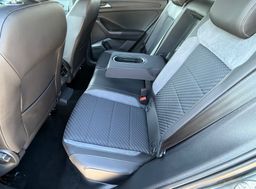 Zunanja slika - VW T-Roc - 2.0 TDI Dsg IQ Drive-2xRLine-Full led-Virtual-F1.. - 15 - Predogledna slika