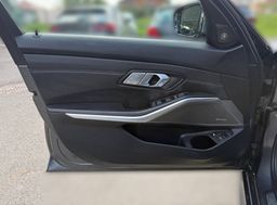 Zunanja slika - BMW Serija 3 - Touring: 330E M-PAKET FULL LED NAVI TEMP VIRTUAL KAMERA - 13 - Predogledna slika