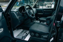 Zunanja slika - Mitsubishi Pajero - 3.2 AVTOMATIK - 7 SEDEŽEV - 7 - Predogledna slika