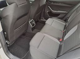 Zunanja slika - Škoda Octavia - 2.0 TDI Ambition DSG 85 kW - 5 - Predogledna slika