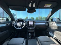 Zunanja slika - Volvo XC40 - B3 P Plus Dark AT DCT 3 leta garancije + 3 servisi - 20 - Predogledna slika