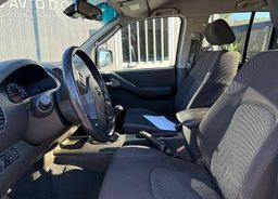 Zunanja slika - Nissan Navara - 2.5 dci 4x4 NA KREDIT BREZ POLOGA - 11 - Predogledna slika