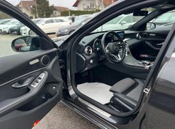 Zunanja slika - Mercedes-Benz C-Razred - C 300 EQ 4MATIC Le84.000km LED ACC WEBASTO ALU19 - 13 - Predogledna slika