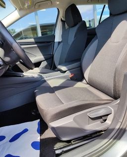 Zunanja slika - Škoda Octavia - 2.0 TDI DSG VIRTUAL ACC LINE ASS - 8 - Predogledna slika