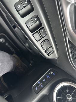 Zunanja slika - Hyundai Kona - 64 KWh Style+4ALU.LED.KAMERA.NAVI.ACC.KLJUKA.TOP - 10 - Predogledna slika