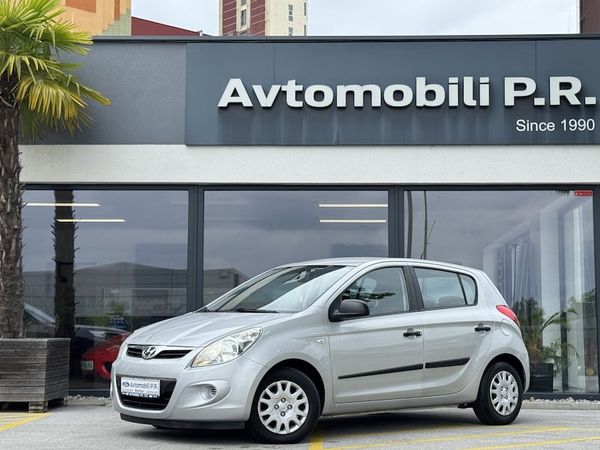 Predogledna slika - Hyundai i20 1.2 DOHC DYNAMIC •SLO POREKLO•2.LASTNIK