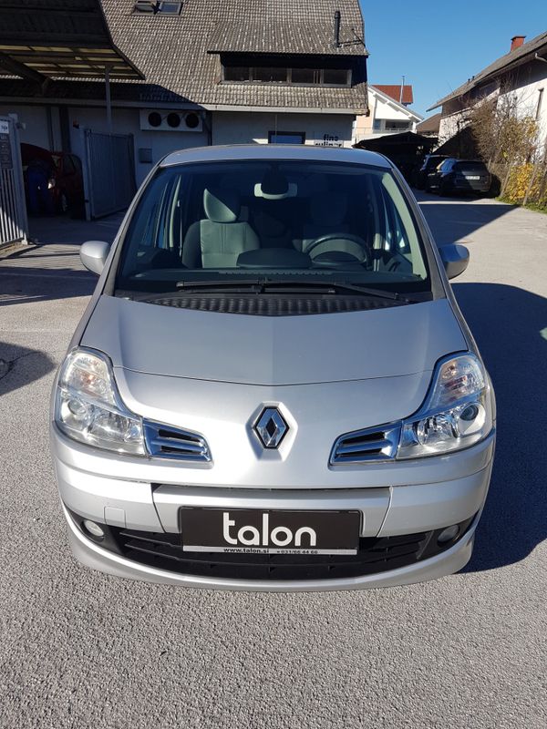 Predogledna slika - Renault Modus 1,2 TCE Dynamic