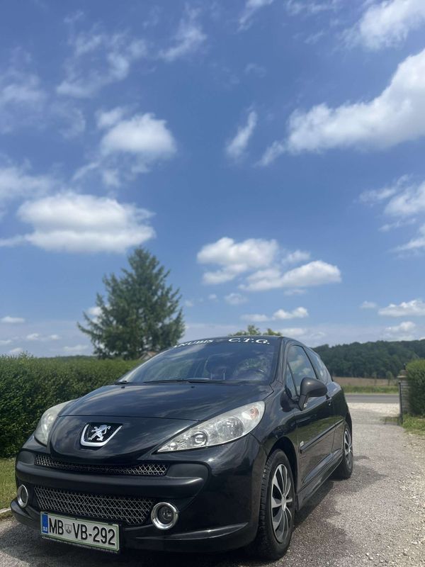 Predogledna slika - Peugeot 207 Sport 1,6 16V VTi