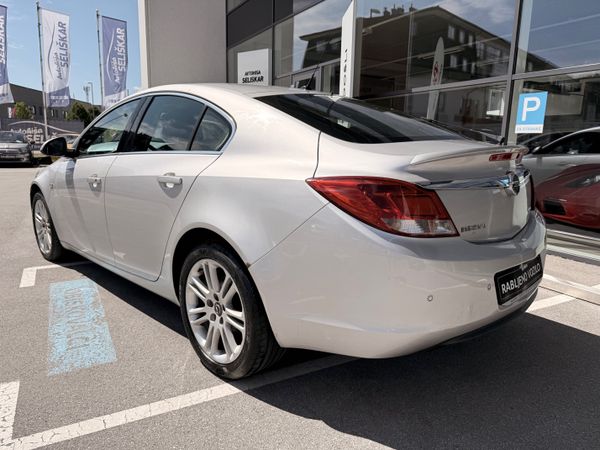 Predogledna slika - Opel Insignia