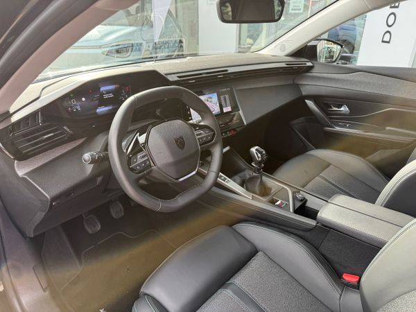 Predogledna slika - Peugeot 308 1.2 PURETECH 130 ALLURE SW - SAMO 17.500KM