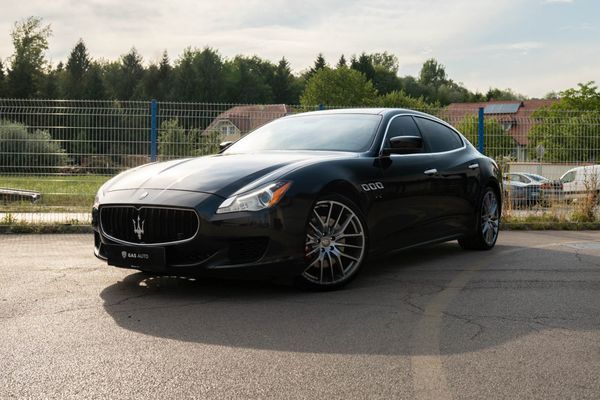 Predogledna slika - Maserati Quattroporte