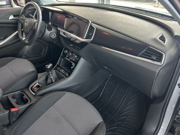 Predogledna slika - Opel Grandland X