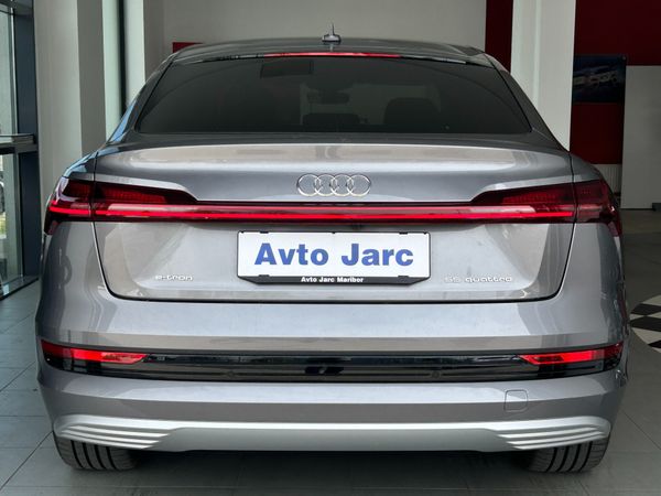 Predogledna slika - Audi e-tron