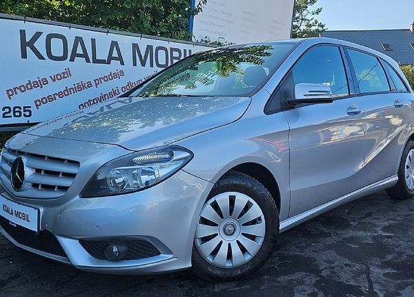 Predogledna slika - Mercedes-Benz B-Razred B 180 CDI NAVIGACIJA-PARK SENZORJI-MULTIFUNKCIJA