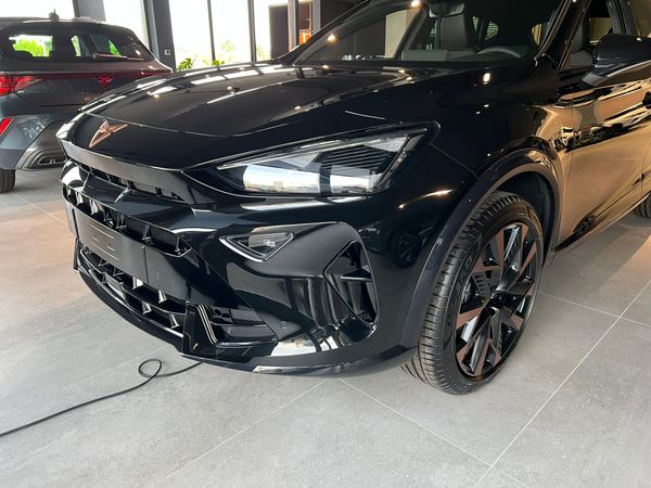 Predogledna slika - Cupra Formentor