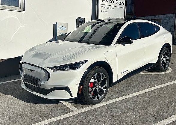 Predogledna slika - Ford Mustang Mach-E 91kWh 258kW samodejni AWD Premium - AKCIJSKA CENA 