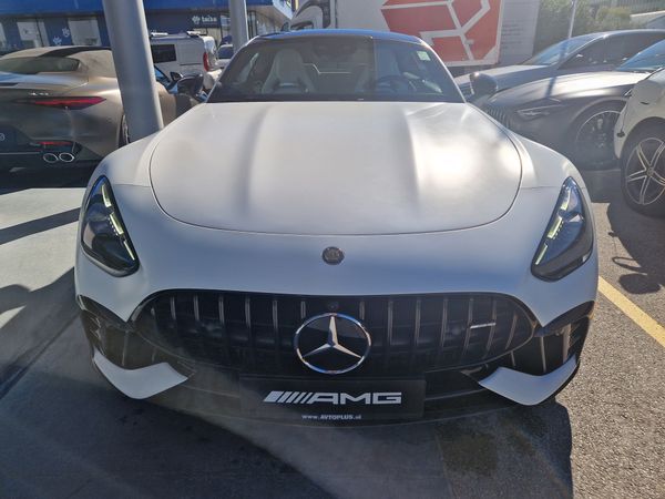 Predogledna slika - Mercedes-Benz AMG GT