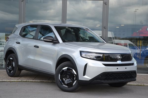 Predogledna slika - Opel Edition 1.2 Turbo 81KW