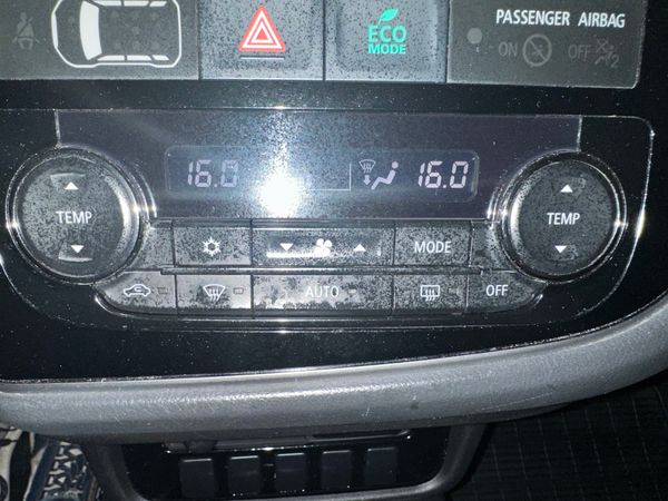 Predogledna slika - Mitsubishi Outlander