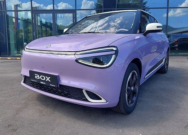 Predogledna slika - Dongfeng Box NA ZALOGI